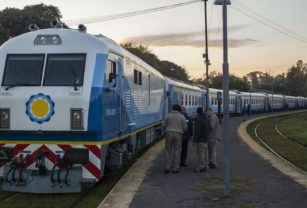 Tren Roca