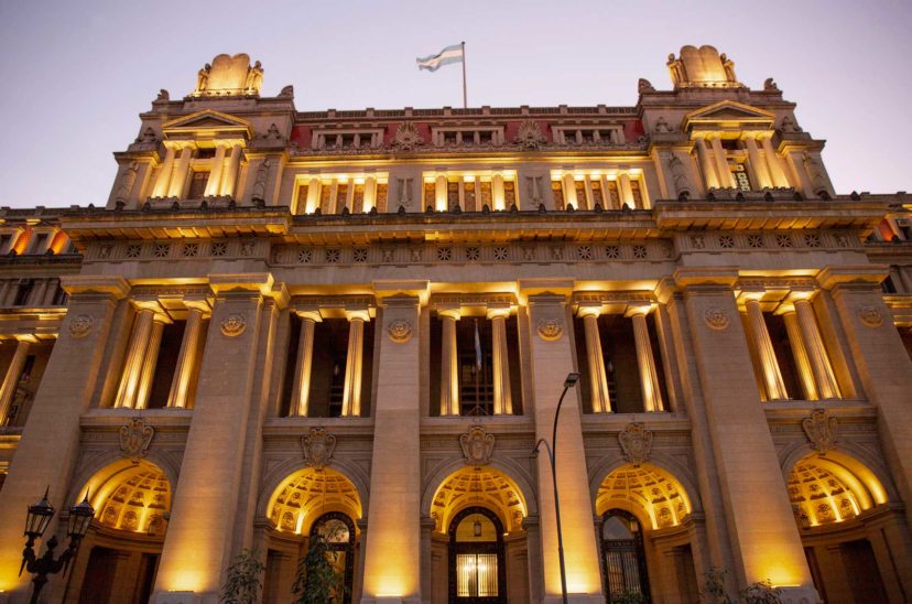 Tribunales - DNU