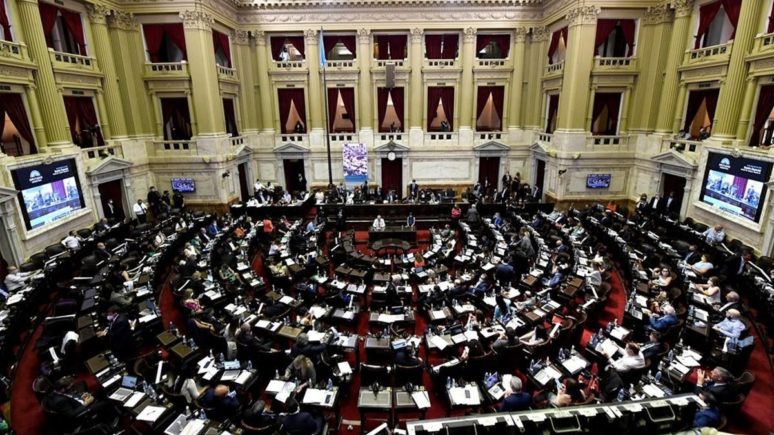 Diputados y senadores