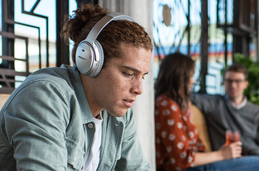 usar auriculares