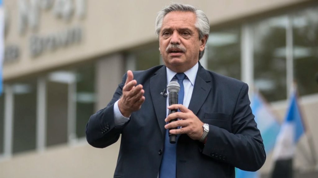 Alberto Fernández