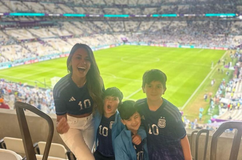 Antonela, Ciro, Mateo y Thiago Messi.