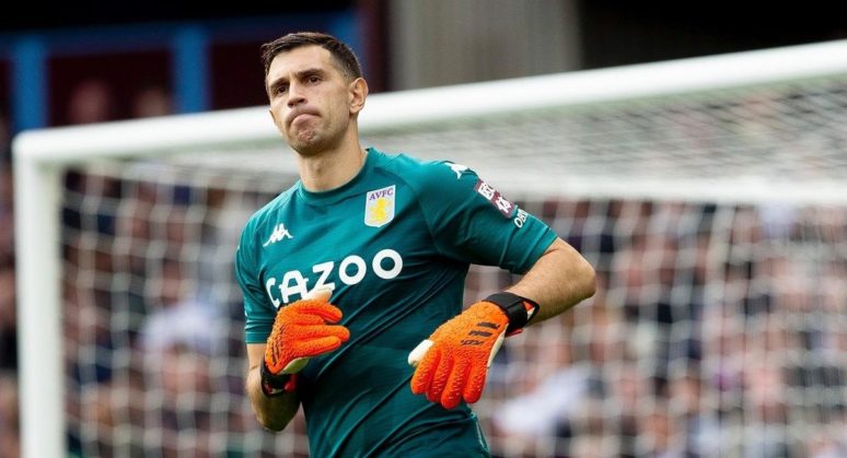 dibu martínez en el aston villa