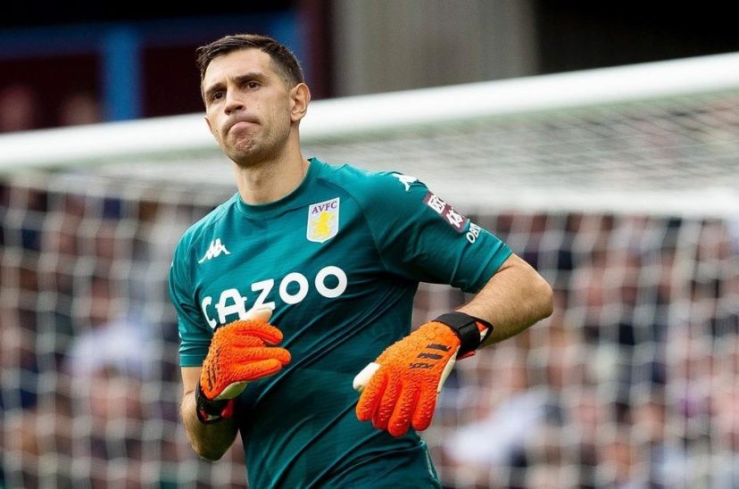 dibu martínez en el aston villa