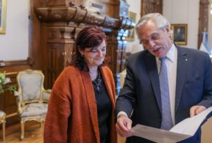 Olmos habló sobre los convenios colectivos de trabajo.