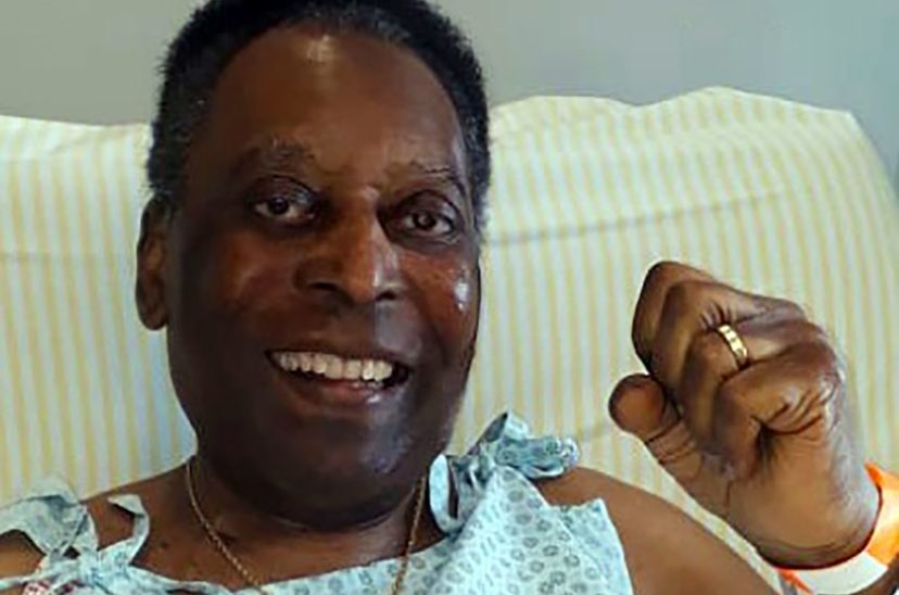Pelé miró la semifinal desde el hospital.