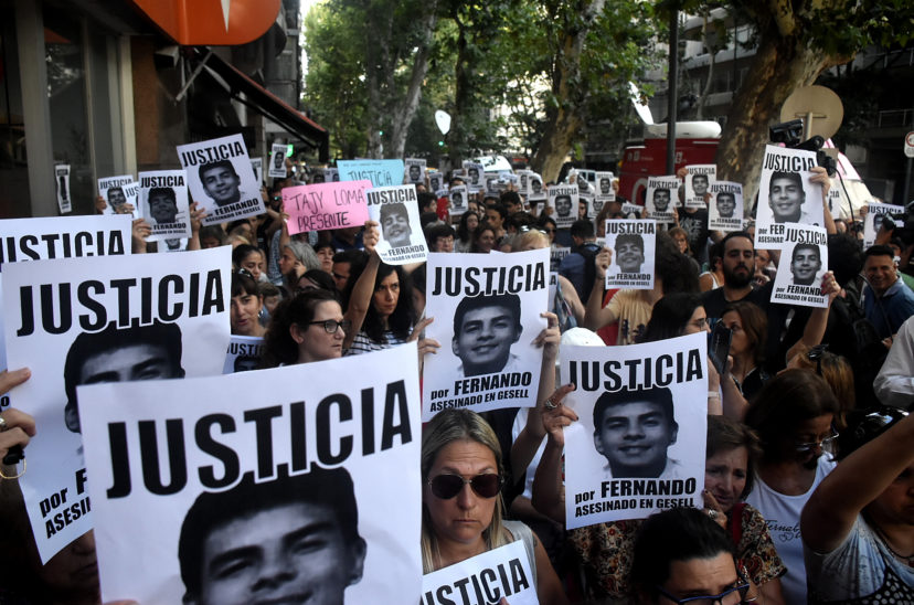 Marcha por Fernando Báez Sosa.