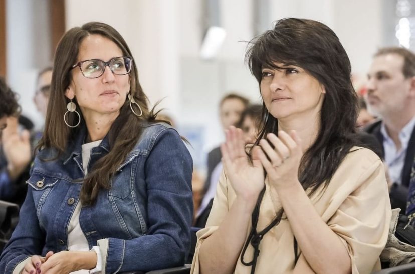 Greta Pena y Elizabeth Gómez Alcorta.