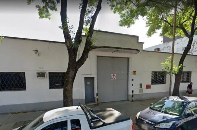 Fábrica donde tomaron rehenes.