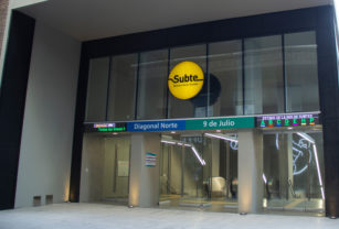 Entrada al subte.