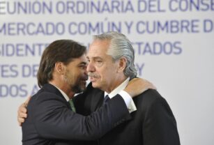 Alberto Fernández y Luis Lacalle Pou.