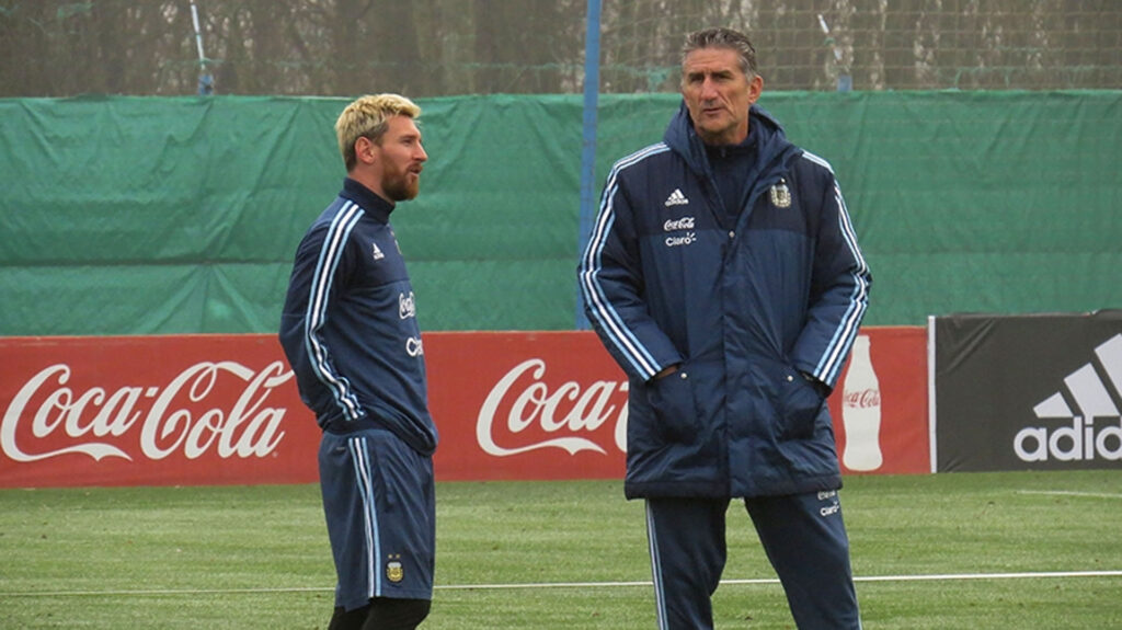 edgardo bauza y lionel messi seleccion argentina