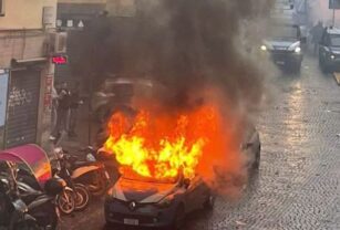 Incidentes Napoli Frankfurt