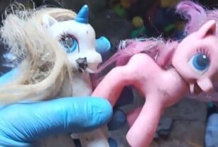 juguetes hija de 3 años deep web