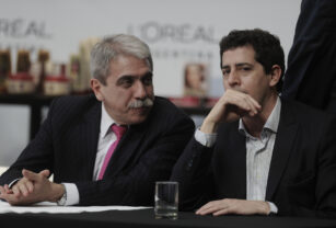 Aníbal Fernández Wado de Pedro