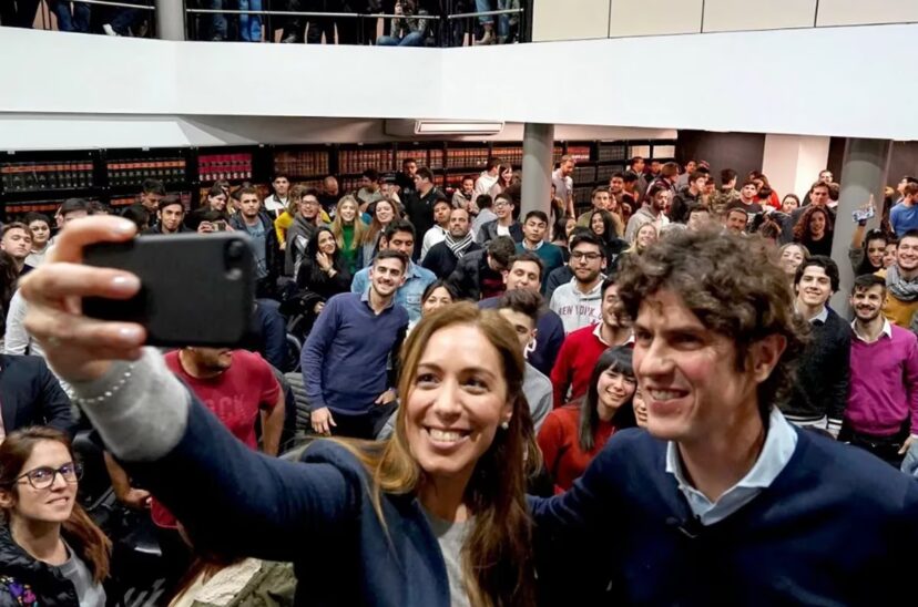 políticos publicidad redes sociales