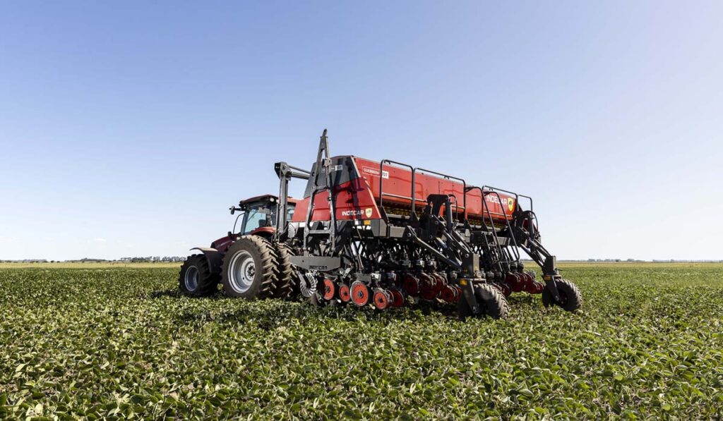 sembradora Indecar maquinaria agrícola