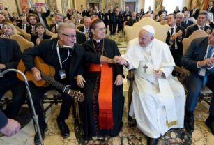 León Gieco Papa Francisco