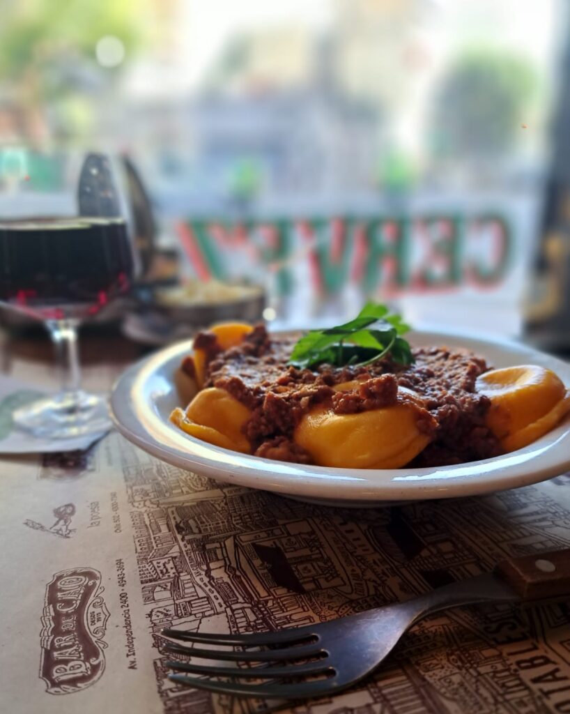 sorrentinos con bolognesa