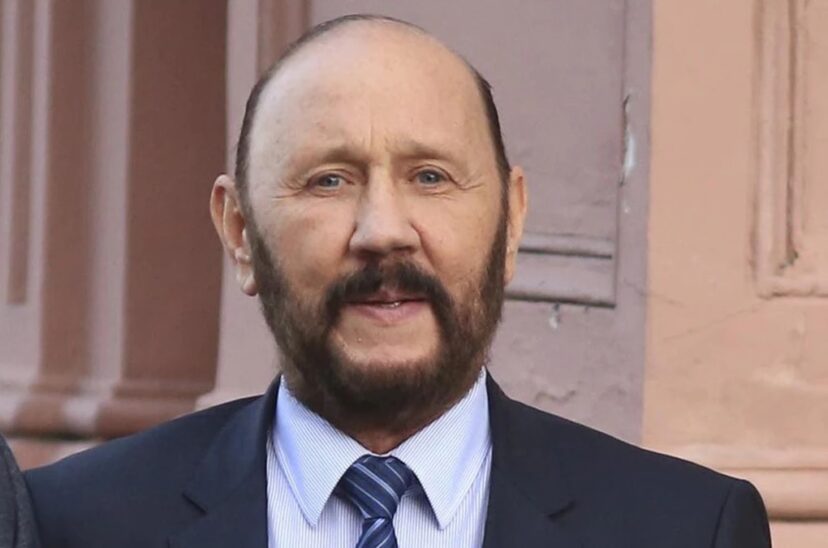 gildo insfrán