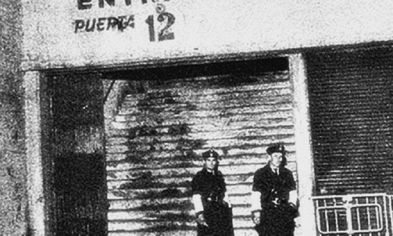 puerta 12