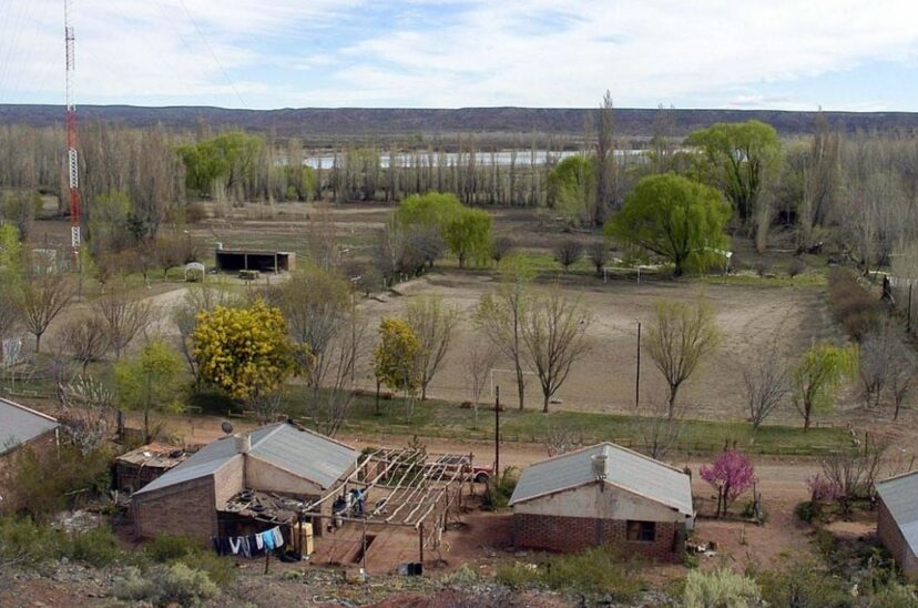 Sauzal Bonito, pueblo aledaño a Vaca Muerta