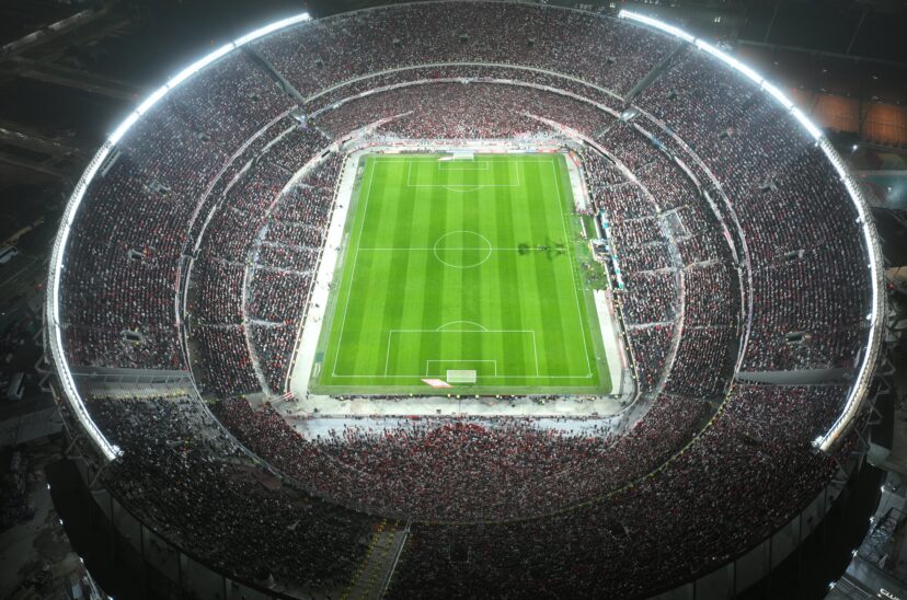 River monumental
