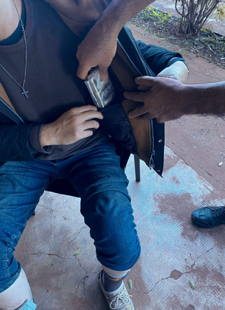 colombiano dolares