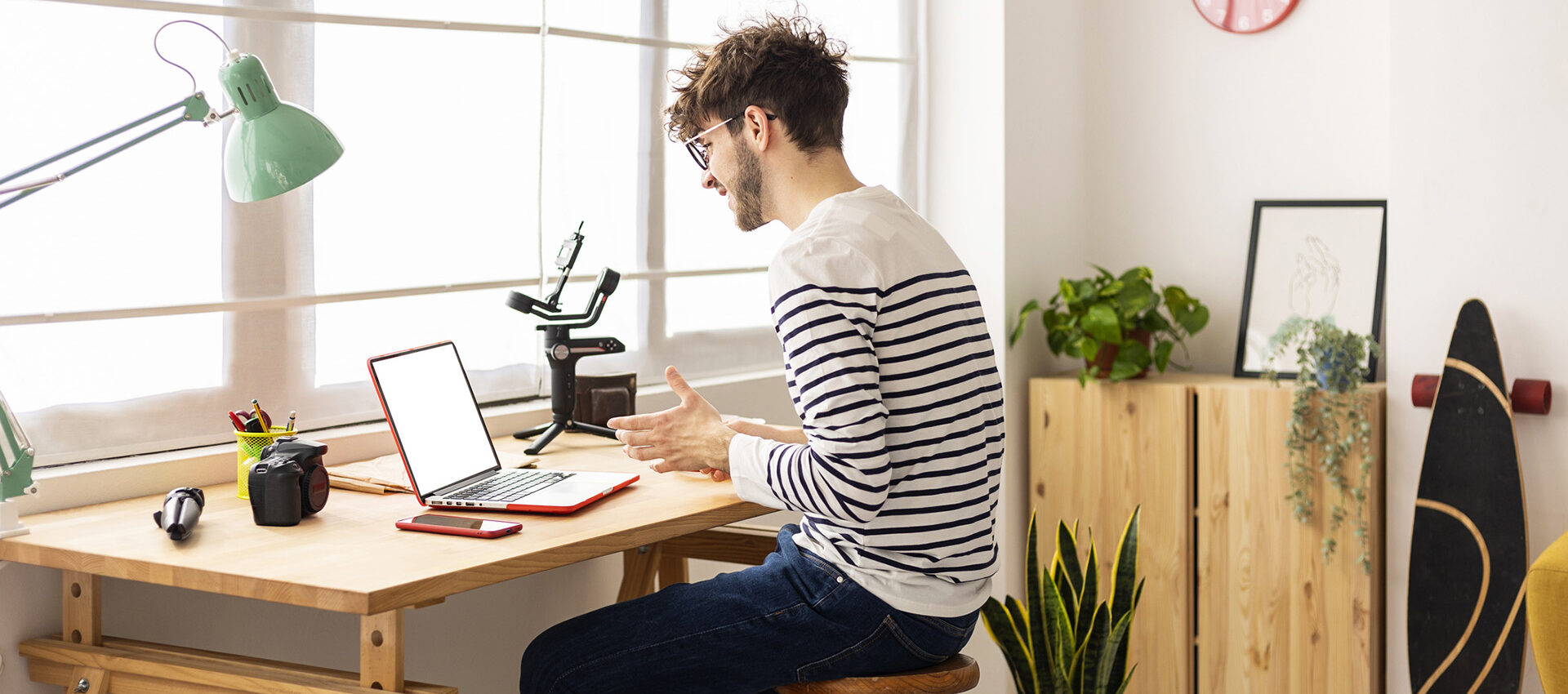 home office empresa dólares