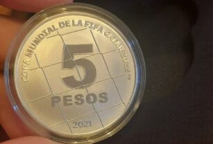 moneda mundial qatar
