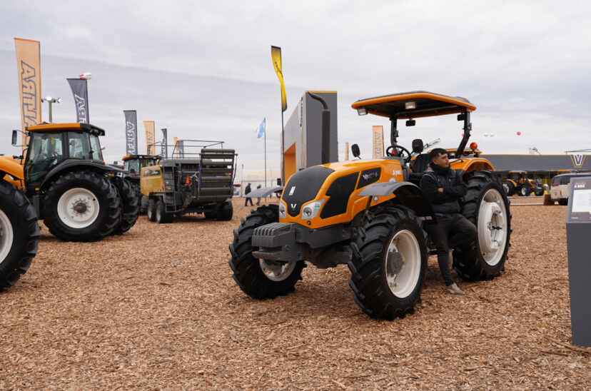 valtra tractor agroactiva