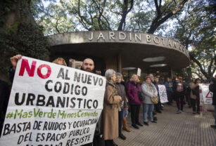 Protestas Jardín Botánico
