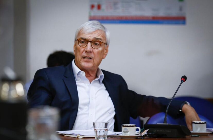 Álvaro González