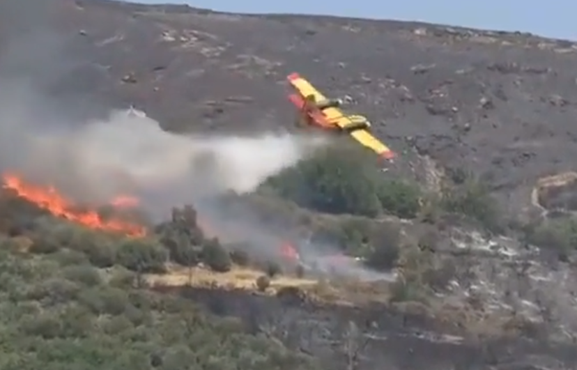 avión bombero grecia