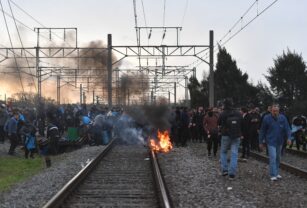 Corte Tren Roca