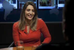 Manuela Castañeira
