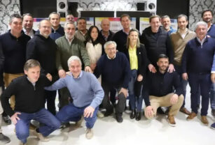 Intendentes de JxC - pedido de reunión sobre suma fija.