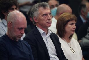 Mauricio Macri con Larreta y Bullrich.