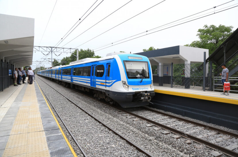 tren roca - trenes