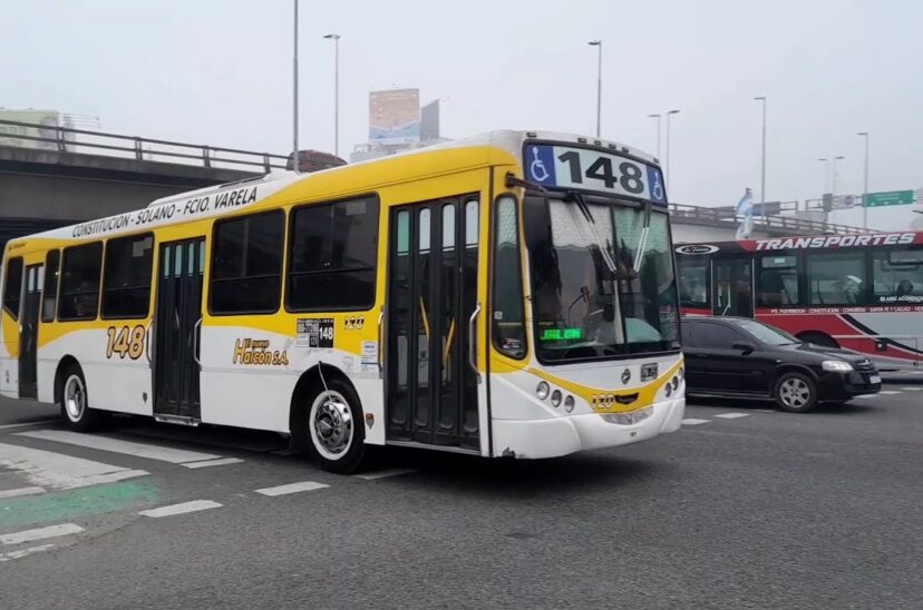 Línea 148, una de las afectadas por el paro de colectivos.