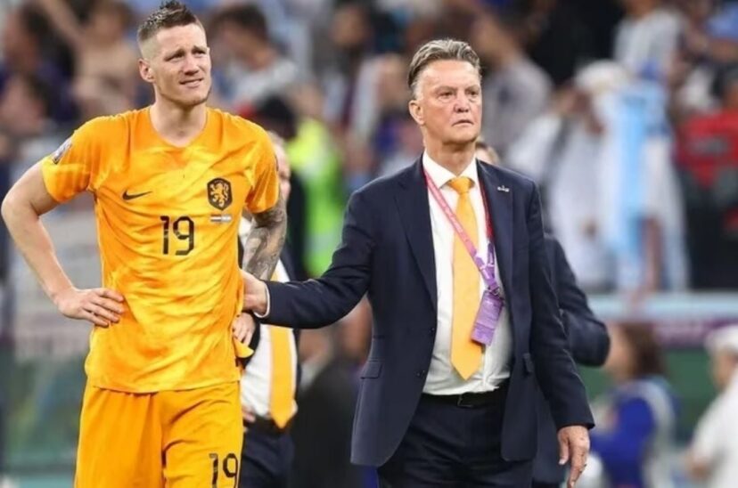 Weghorst y Van Gaal