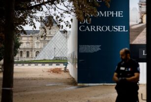 Louvre
