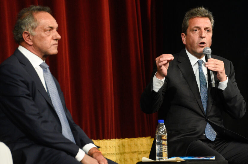 Sergio Massa Daniel Scioli libro Javier Milei