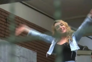 votó fátima florez en una escuela de recoleta