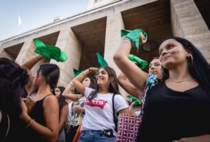 feminismo democracia