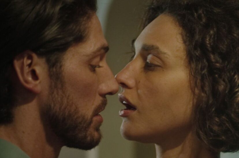 mirada indiscreta