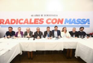 UCR con Massa
