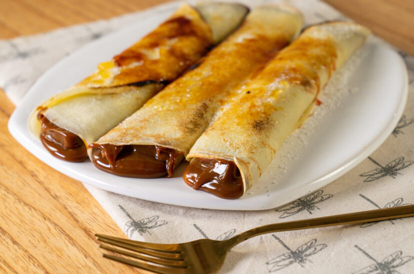 panqueques con dulce de leche
