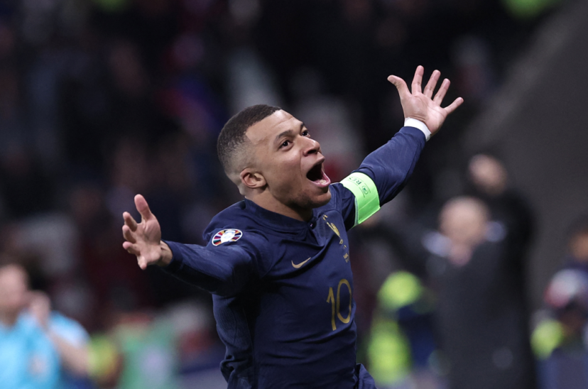 Mbappé Francia goleada