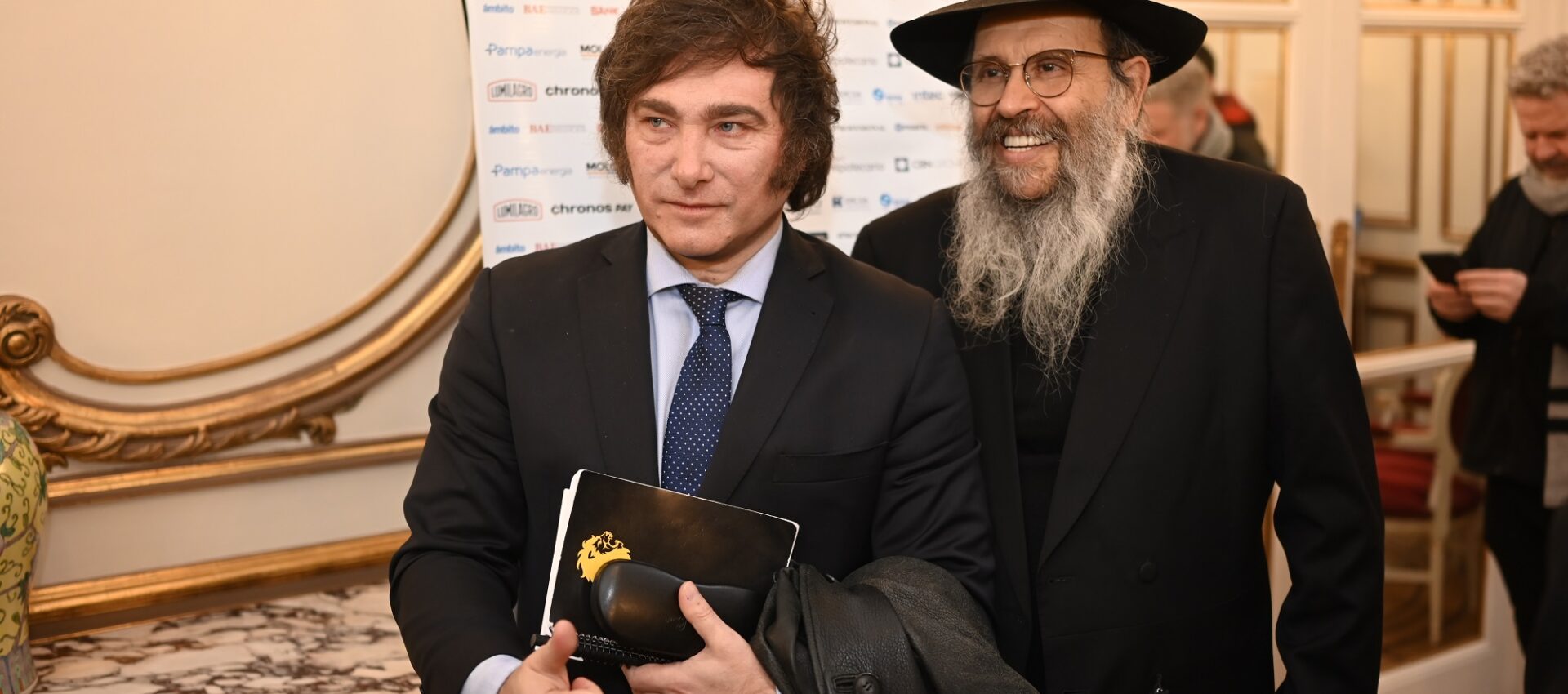 Tzvi Grunblatt Milei